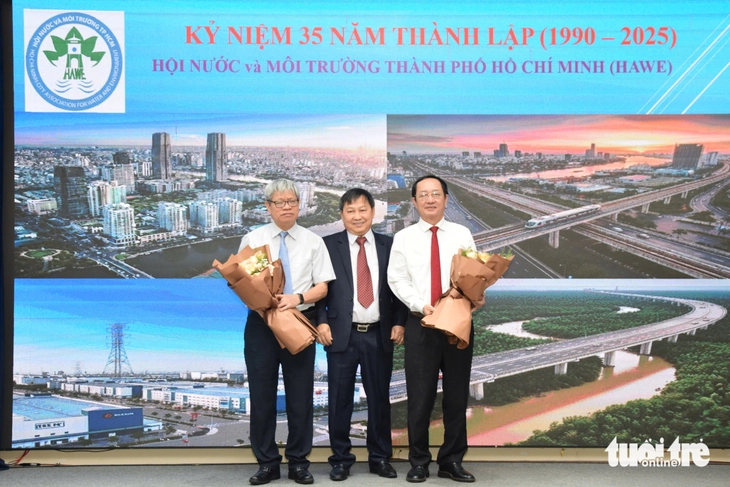 Chuyên gia trăn trở TP.HCM phải có hồ điều tiết chống ngập, thoát nước, ngăn mặn - Ảnh 4.