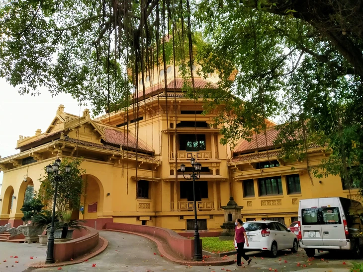 Phường nhỏ nhất của Hà Nội có 6 nhà hát, 5 bảo tàng, 3 trường đại học - Ảnh 2. Phường nhỏ nhất của Hà Nội có 6 nhà hát, 5 bảo tàng, 3 trường đại học - Ảnh 3.