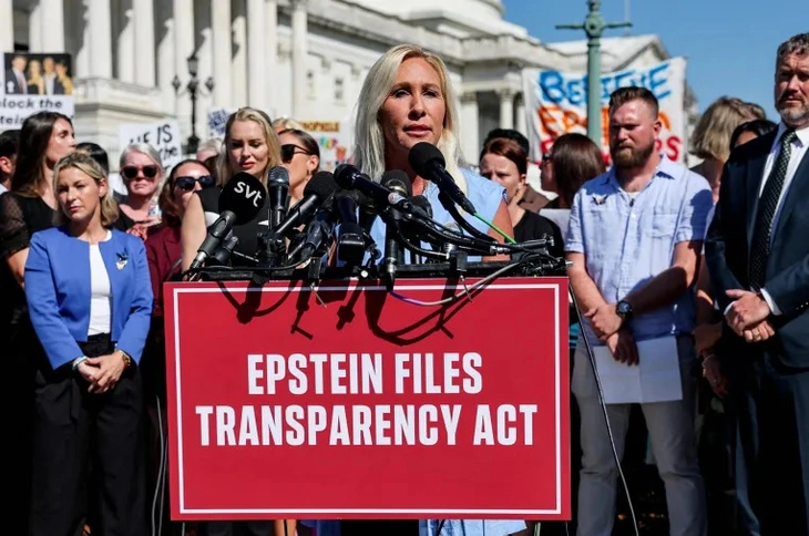 Tảng băng Epstein làm lạnh gáy giới tinh hoa Mỹ - Ảnh 4.