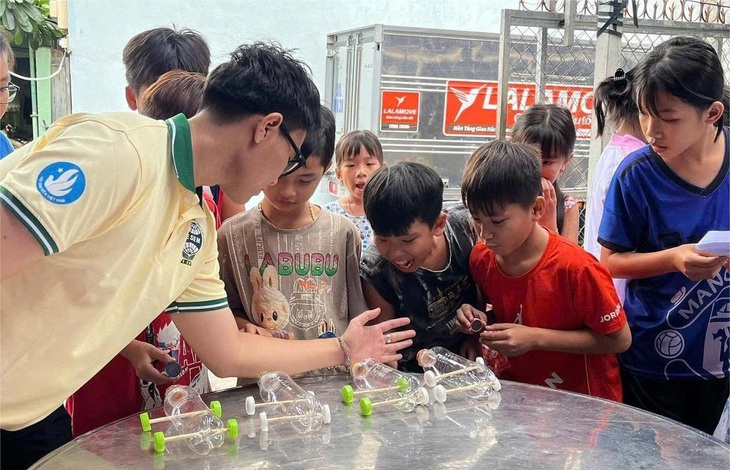 thiếu nhi - Ảnh 2.