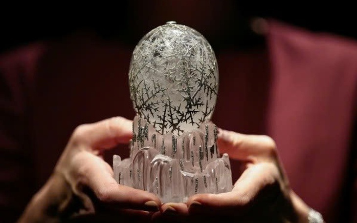 Trứng Phục sinh pha lê quý hiếm bậc nhất thế giới lập kỷ lục đấu giá hơn 30 triệu USD - Ảnh 4.