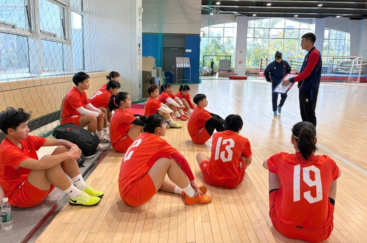 Futsal nữ Việt Nam - Ảnh 1.
