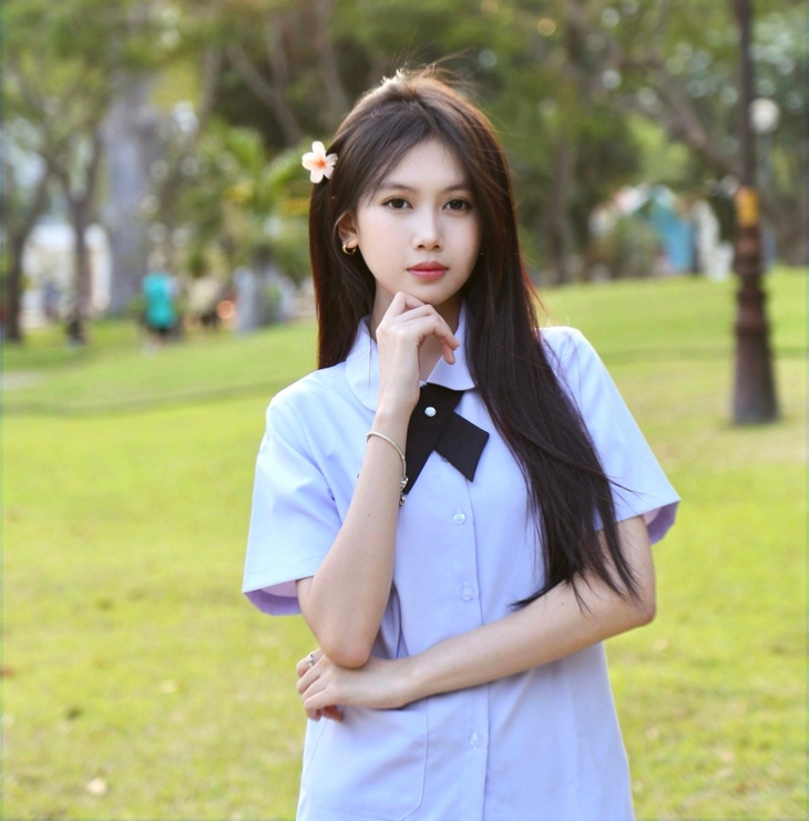 Ca sĩ nhí hát 'Xúc xắc xúc xẻ' đạt 400 triệu view giờ ra sao? - Ảnh 3.