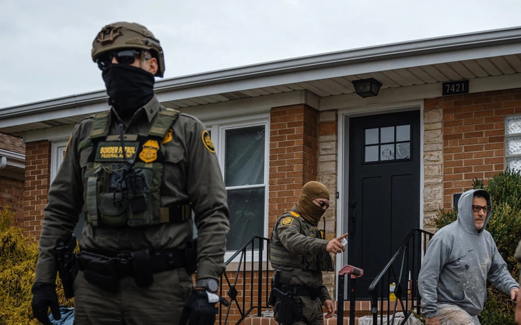 Chính quyền quân sự Myanmar mở cửa đón công dân hồi hương - Ảnh 3.