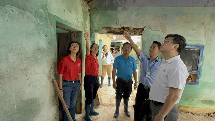 Saigon Co.op tương thân tương ái, đồng hành cùng bà con vượt thiên tai - Ảnh 2.