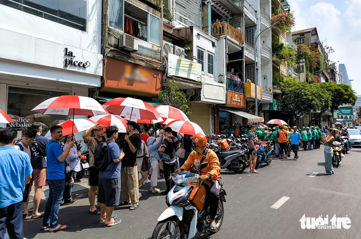 vỉa hè - Ảnh 1.