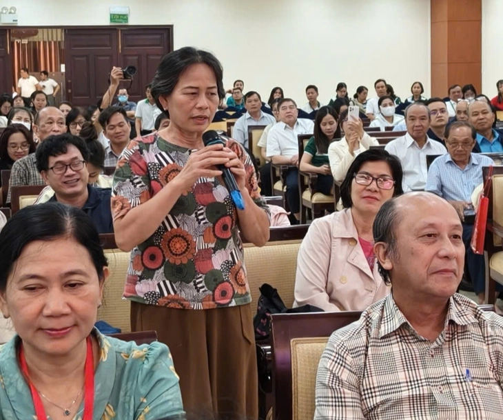 Bác sĩ nói ‘lo không ngủ được’ sau quy định bỏ thuế khoán với hộ kinh doanh - Ảnh 1.