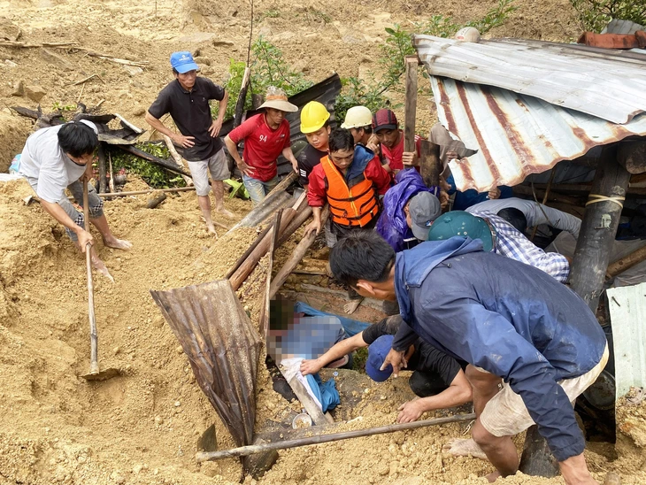 Hiện trường sạt lở núi ở Thượng Đức khiến một người chết - Ảnh 1.