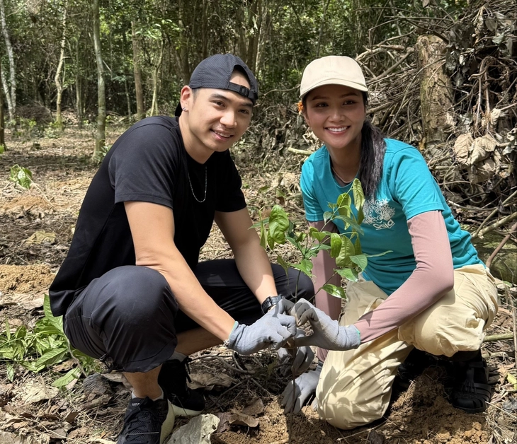 H’Hen Niê - Ảnh 2.