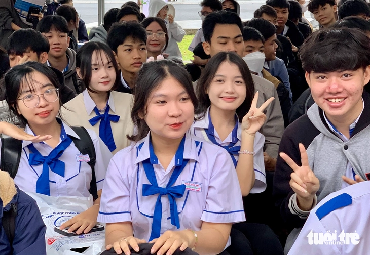 Bộ Giáo dục và Đào tạo ‘chốt’ nhiều nội dung quan trọng tuyển sinh đại học 2026 - Ảnh 1.