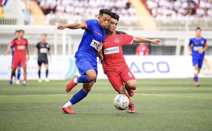 bóng đá công nhân - Ảnh 4.