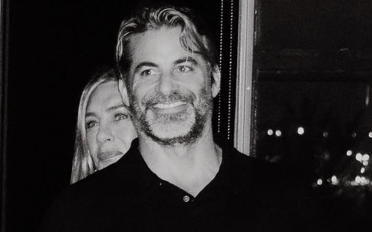 Phong cách vượt thời gian của Jennifer Aniston - Ảnh 7.