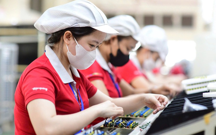 Thống kê khách tới thác Bản Giốc 3 triệu, qua thu vé chỉ vài chục ngàn, Bí thư tỉnh hỏi 'tin ai?' - Ảnh 3.