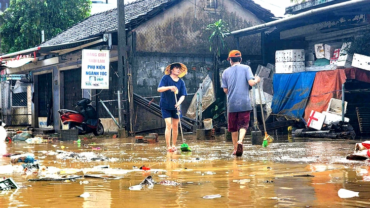Nước lụt: 'kẻ thù' âm thầm - Ảnh 1.