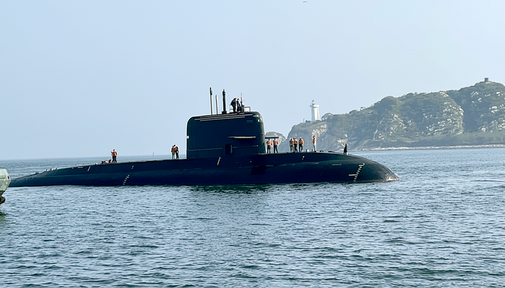 Pakistan sắp vận hành tàu ngầm Trung Quốc: Thách thức mới với Ấn Độ - Ảnh 1.