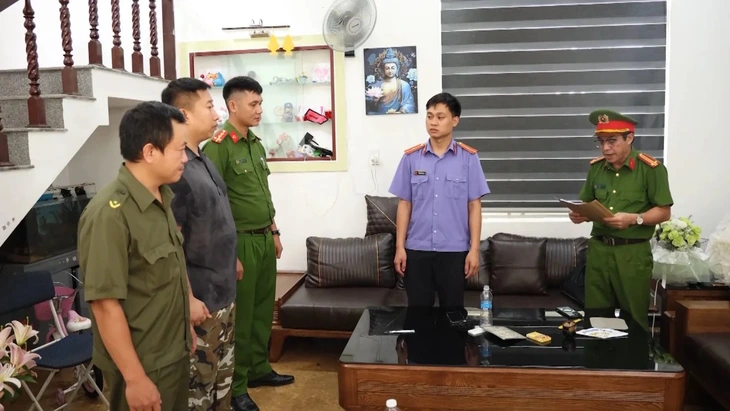 vay lãi nặng - Ảnh 1.