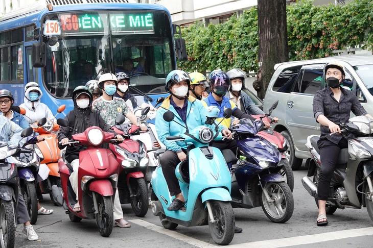 Cải tạo xe máy chạy xăng sang chạy điện: Cơ chế hoạt động ra sao? - Ảnh 1.