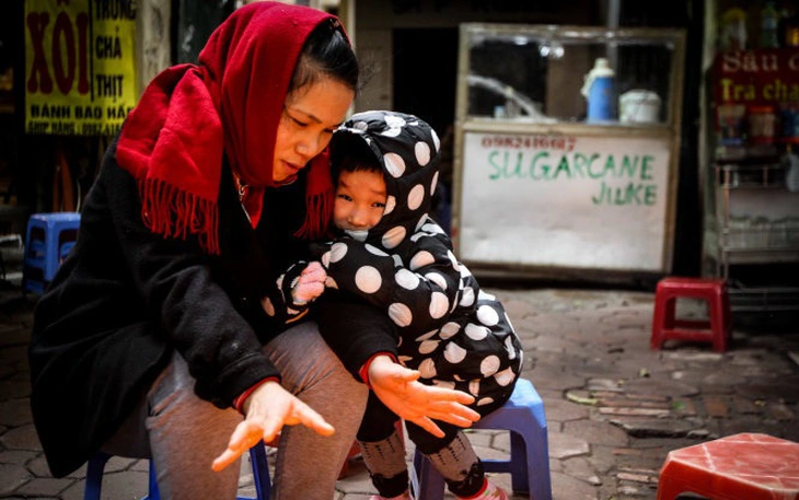 Hôm nay, bão số 15 đổi hướng, đi chậm về vùng biển Gia Lai - Khánh Hòa - Ảnh 3.