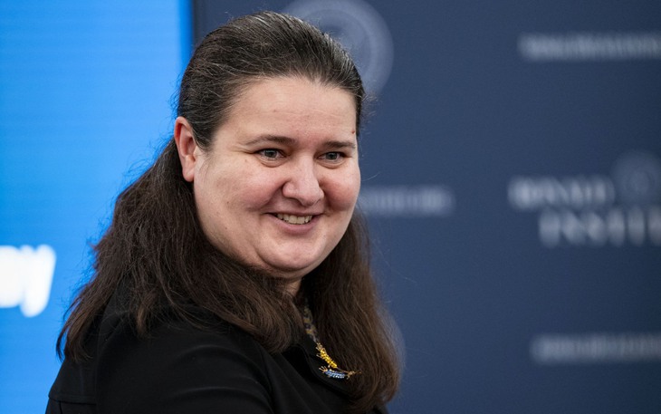 Cựu tổng tư lệnh Ukraine kêu gọi 'thay đổi chính trị' tại Kiev - Ảnh 2.