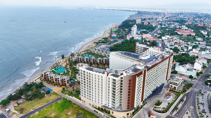 Sân bay quốc tế - Ảnh 3.