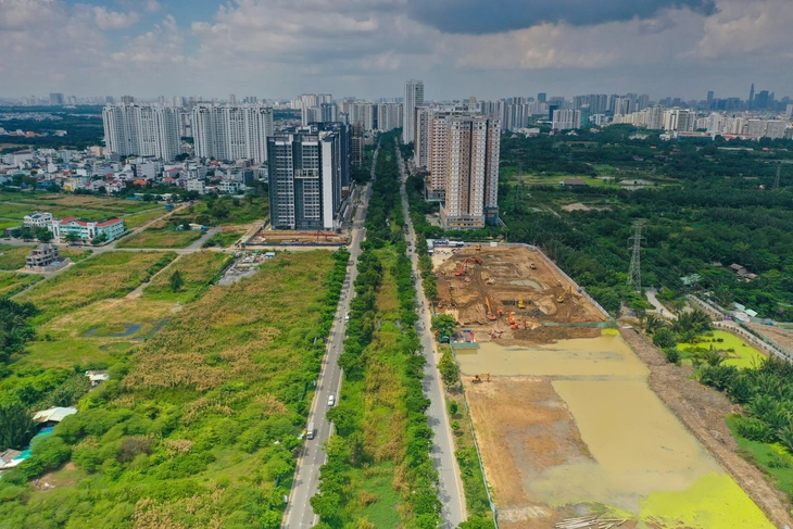 Bảng giá đất mới ở TP.HCM dự kiến như cũ, người dân và doanh nghiệp có bị ảnh hưởng? - Ảnh 1.