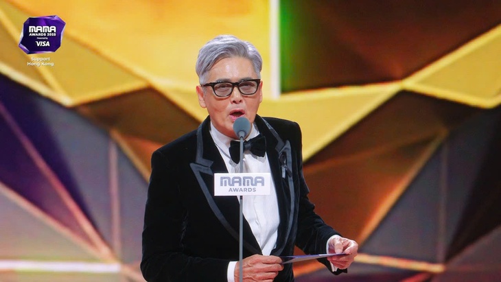 Lịch sử lặp lại: Châu Nhuận Phát trao giải cho G-DRAGON tại MAMA sau 10 năm - Ảnh 1.