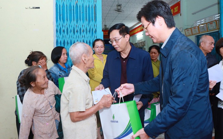 Petrovietnam với chiến dịch 100 phòng học STEM Innovation mở "nguồn năng lượng tri thức" tương lai - Ảnh 3.