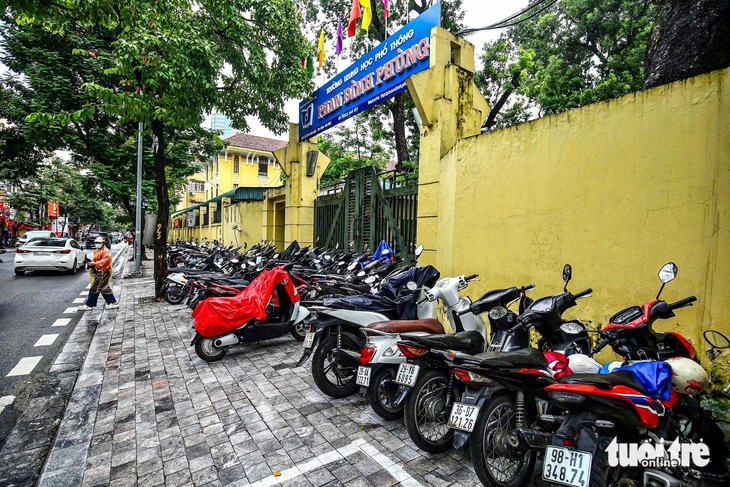 giao xe cho con - Ảnh 7.