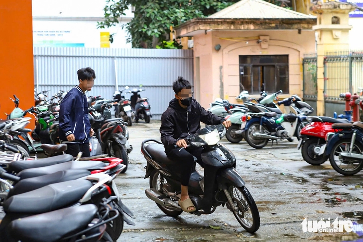 giao xe cho con - Ảnh 4.