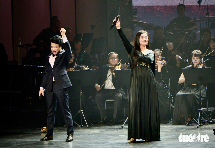 Ca sĩ Hồng Nhung ‘phê bình’ nhạc sĩ Dương Thụ - Ảnh 4.