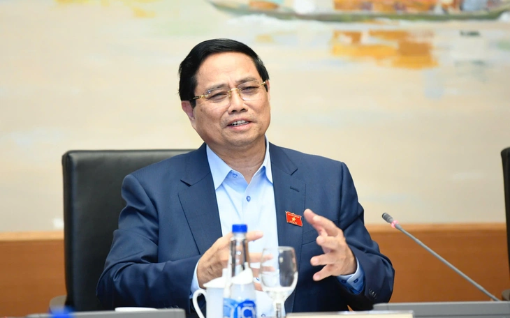 Bí thư Thành ủy TP.HCM Trần Lưu Quang: Luật phải tạo động lực, người ta đọc xong hào hứng muốn làm - Ảnh 2.