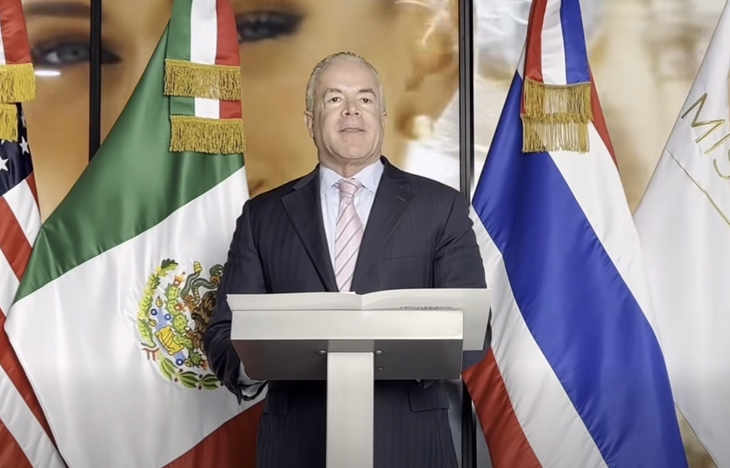 Miss Universe - Ảnh 2.