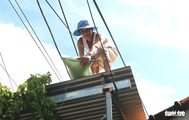 Chủ tịch Khánh Hòa: Rút kinh nghiệm xương máu từ bão Damrey để ứng phó bão Kalmaegi - Ảnh 2. bão Kalmaegi - Ảnh 2.