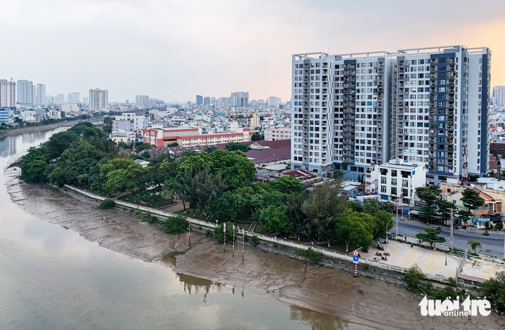 Kênh Tẻ - Ảnh 1.