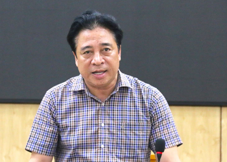 Chủ tịch Khánh Hòa: Rút kinh nghiệm 'xương máu' từ bão Damrey để ứng phó bão Kalmaegi - Ảnh 1. bão Kalmaegi - Ảnh 1.