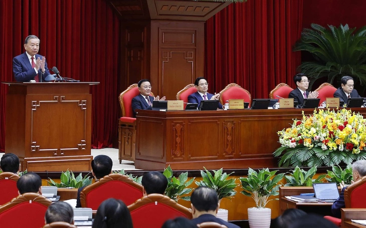 Khai mạc Hội nghị Trung ương 15: Bàn về công tác nhân sự Đại hội XIV - Ảnh 3.