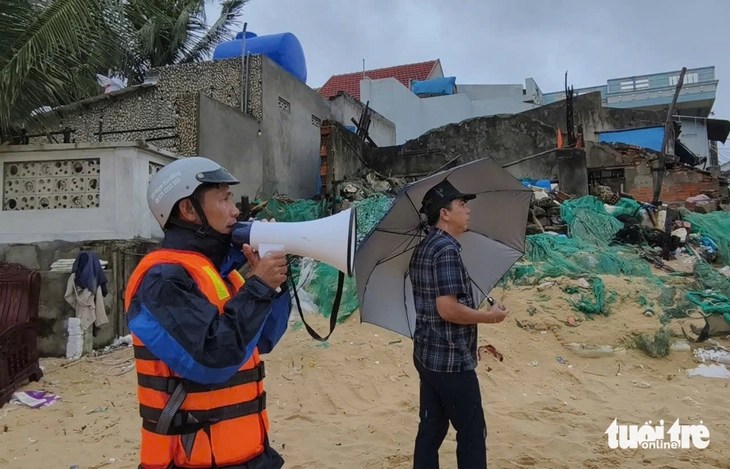 Lãnh đạo Đắk Lắk vận động dân sơ tán, 6.654 hộ dân Gia Lai sơ tán khẩn cấp tránh bão số 13 - Ảnh 10.