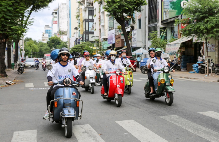 Động cơ điện cho xe máy chạy xăng: TP.HCM đánh giá tiềm năng, chờ quy định an toàn- Ảnh 1. xe máy chạy xăng - Ảnh 1.