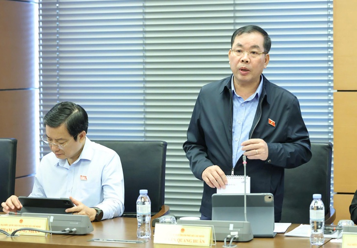 Lo những 'quả bom nổ chậm' từ chung cư cũ, đại biểu đề nghị cần quy định rõ để chủ động di dời dân - Ảnh 3.