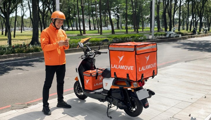 Lalamove mở đăng ký cho đối tác tài xế xe máy điện - Ảnh 1.