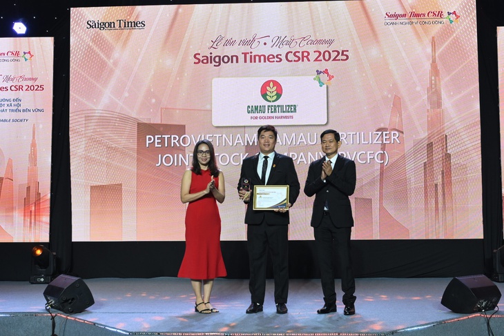 Phân Bón Cà Mau được vinh danh “Doanh nghiệp vì cộng đồng” - Ảnh 1.