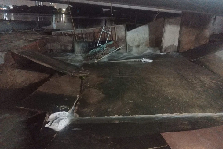 triều cường - Ảnh 1.