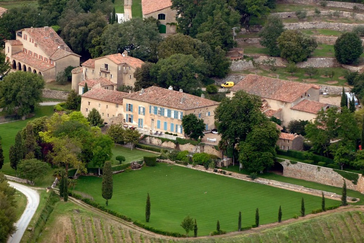 Angelina Jolie - Ảnh 2.