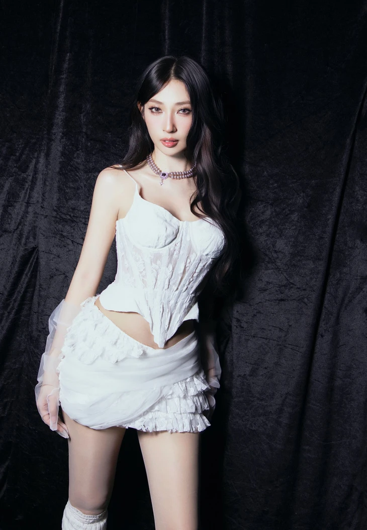 Khổng Tú Quỳnh - Ảnh 3.