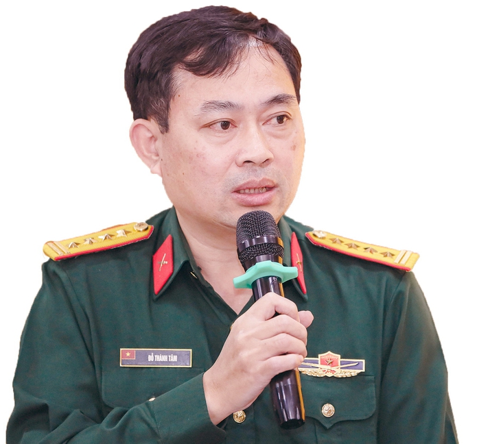 Tư vấn tuyển sinh, hướng nghiệp từ sớm cho học sinh - Ảnh 2.