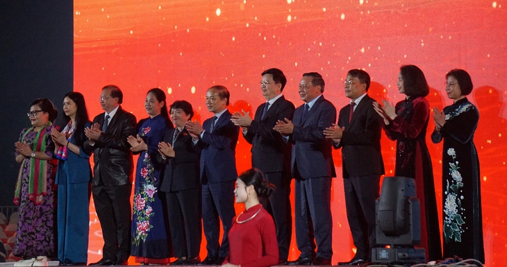 Khai mạc Festival Thăng Long - Hà Nội năm 2025, hứa hẹn 'bữa tiệc di sản' - Ảnh 2.