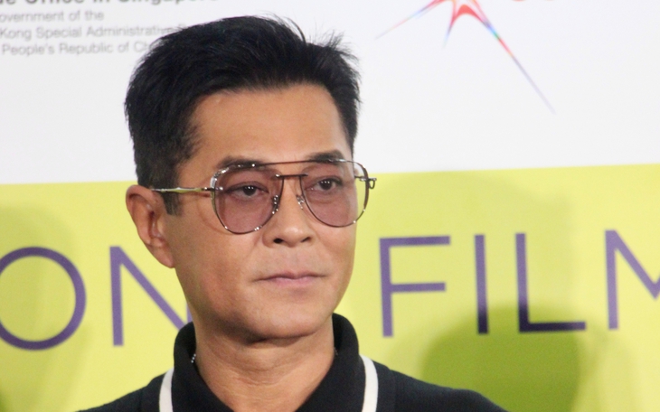 Cổ Thiên Lạc hôn say đắm Tuyên Huyên trong MV mới - Ảnh 2.