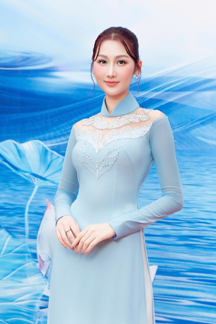 Quế Anh về miền Tây kiếm hoa hậu - Ảnh 2.