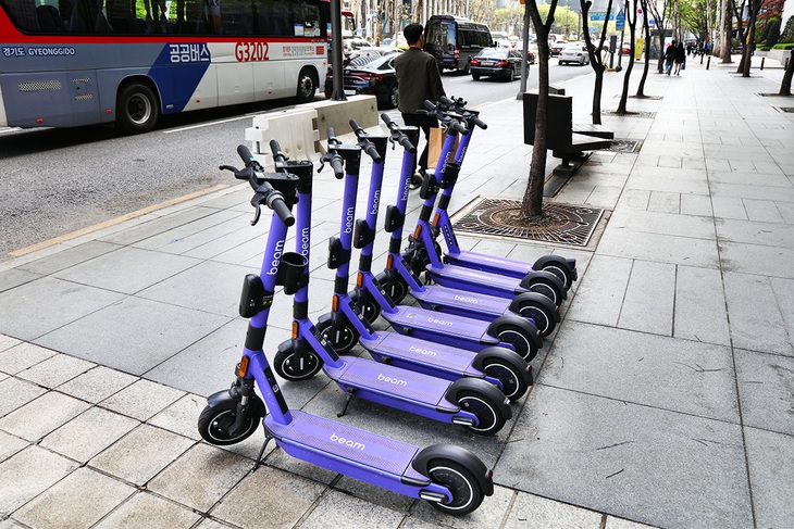 scooter điện - Ảnh 1.