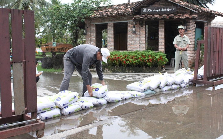 Triều cường làm ngập 615ha khóm và hoa màu gây thiệt hại nặng - Ảnh 3.
